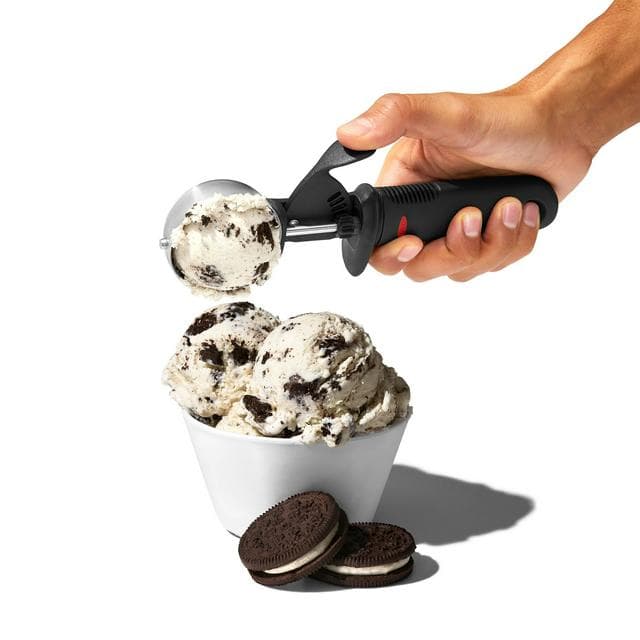 Oxo Soft Works Trigger Ice Cream Scoop - gallery image 4