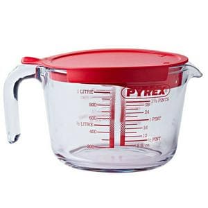 Pyrex Measuring Cup - with lid