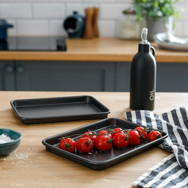 Habitat Non Stick 2 Piece Oven Baking Trays - gallery image 2