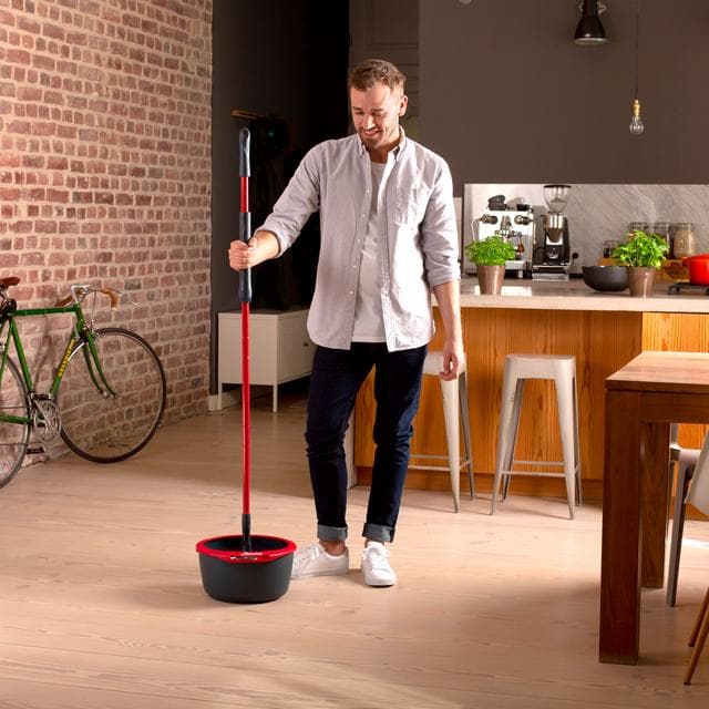 Vileda Spin & Clean Mop System - gallery image 2
