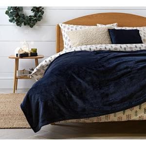 Sainsbury's Home Fleece Throw - Navy - 125X150cm