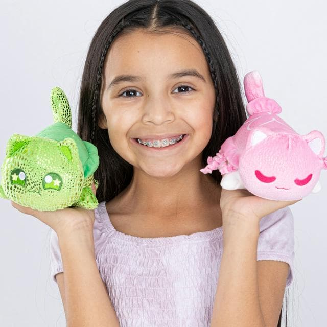 Aphmau Plush - gallery image 5