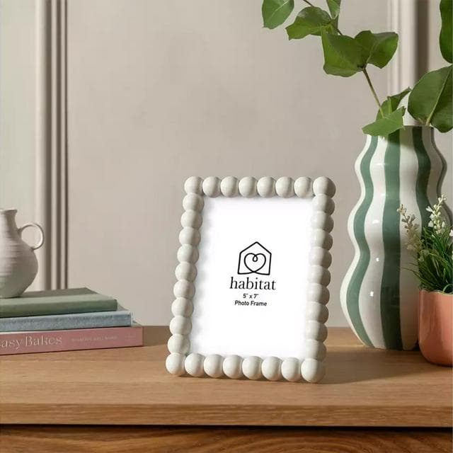 Habitat Bobble Picture Frame - White - 5x7" - gallery image 2