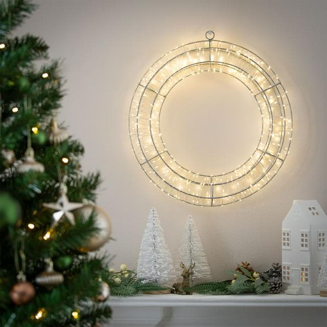 Habitat Warm White LED Christmas Wreath of Lights - gallery image 3