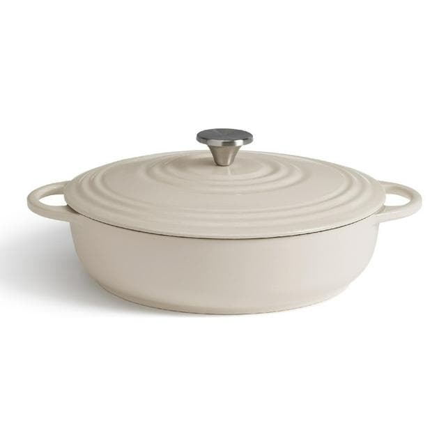 Habitat 4 Litre Cast Iron Casserole Dish - Cream - gallery image 1