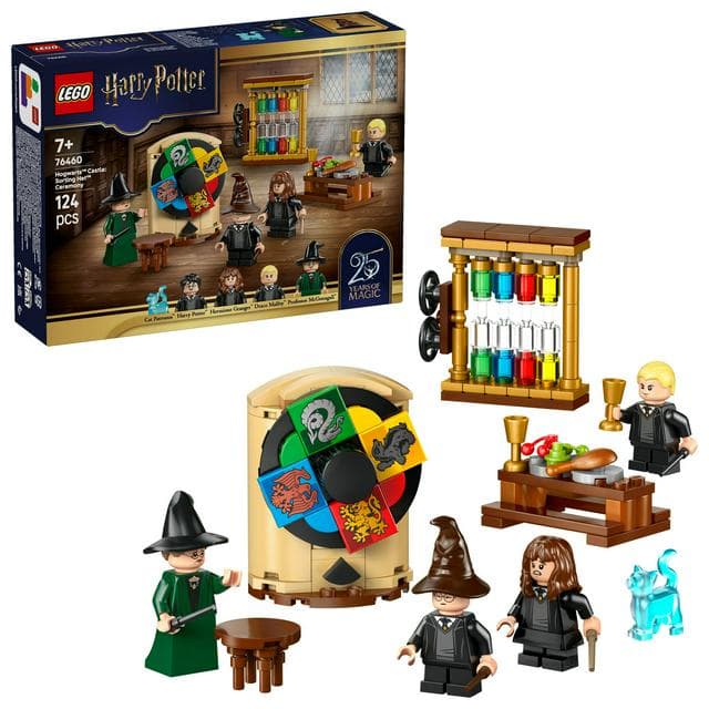 Lego Harry Potter Hogwarts Castle Sorting Hat Ceremony Set 76460 - gallery image 1