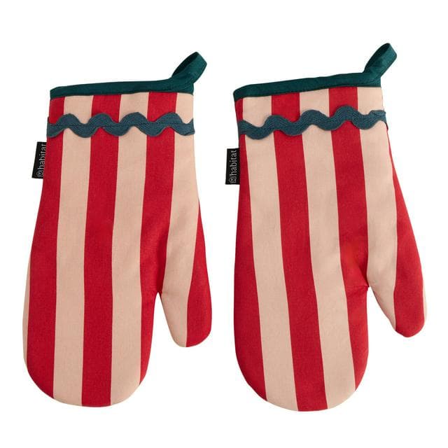Sainsbury's Home Stripe Oven Mittens - Pink & Red - gallery image 1