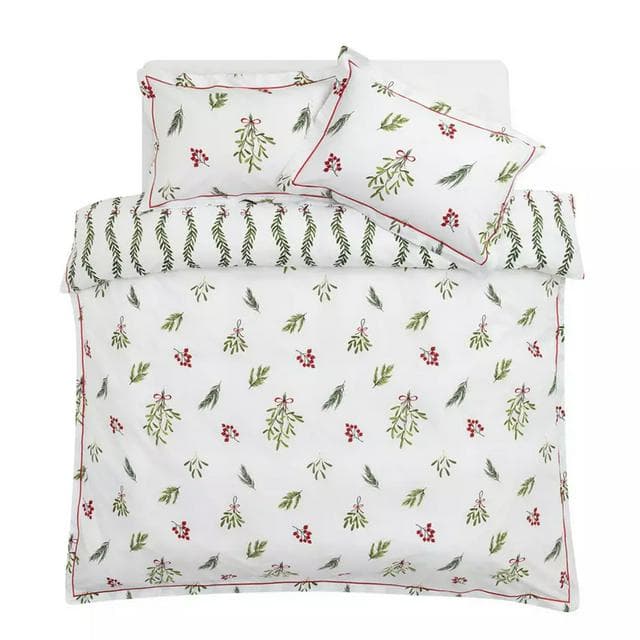 Sainsbury's Home Christmas Mistletoe Bedding Set - White - gallery image 4