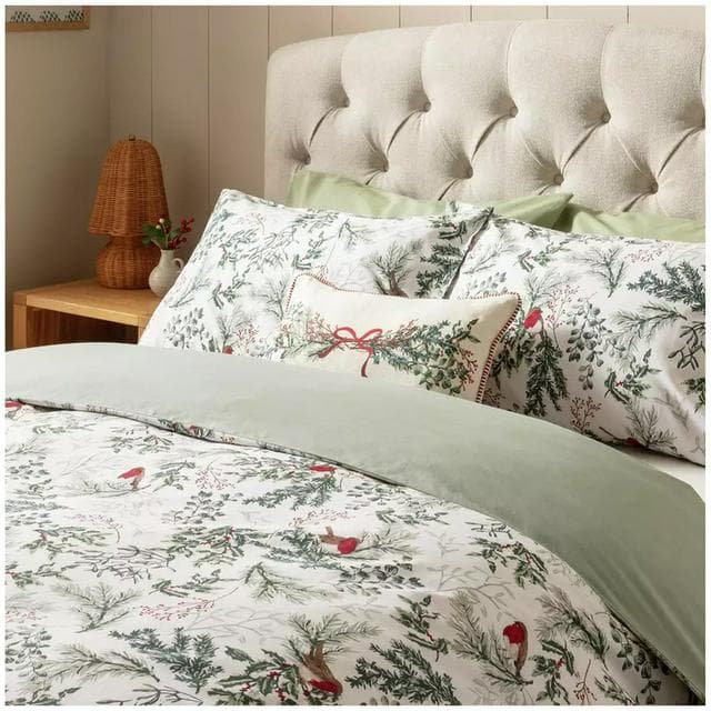 Sainsbury's Home Cotton Christmas Robin Bedding Set - gallery image 1
