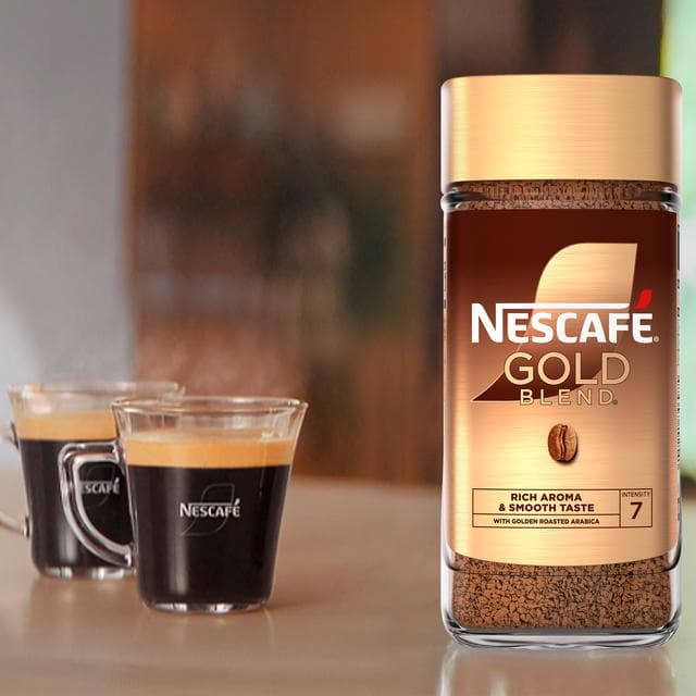 Nescafe Gold Blend Instant Coffee 190g - gallery image 2