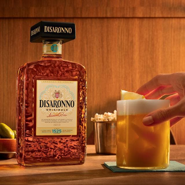 Disaronno 500ml Originale Amaretto Liqueur - gallery image 5