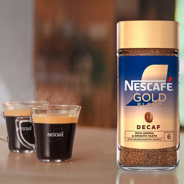 Nescafe Gold Blend Decaf Instant Coffee 190g - gallery image 3