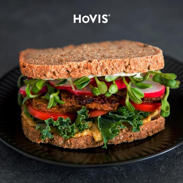 Hovis Medium Sliced Wholemeal Bread 800g - gallery image 2