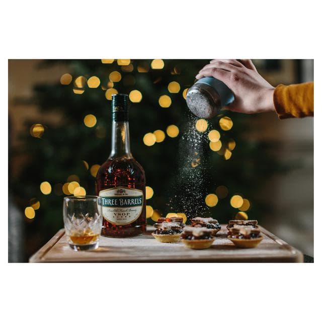Three Barrels VSOP Brandy 70cl - gallery image 3