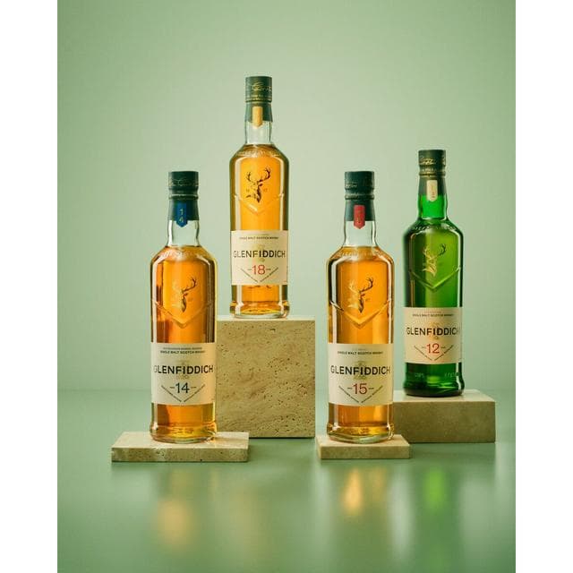 Glenfiddich 15 Year Old Single Malt Scotch Whisky 70cl - gallery image 4