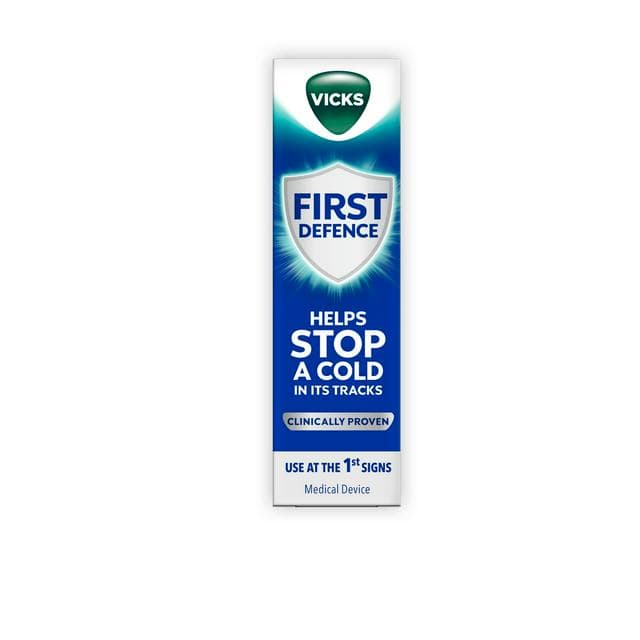 Vicks First Defence Cold Virus Blocker Nasal Spray Bottle 15ml - gallery image 1