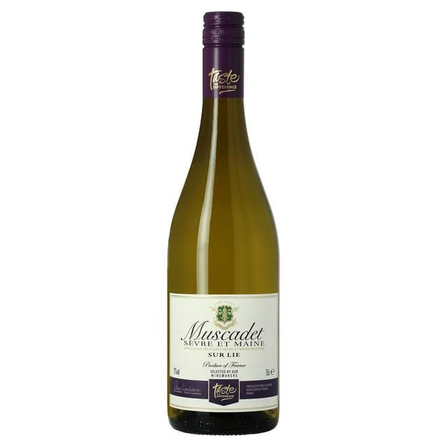 Sainsbury's Muscadet Sevre et Maine White Wine, Taste the Difference 75cl - gallery image 1