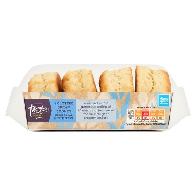 Sainsbury's Cornish Clotted Cream Scones, Taste the Difference x4 - gallery image 1
