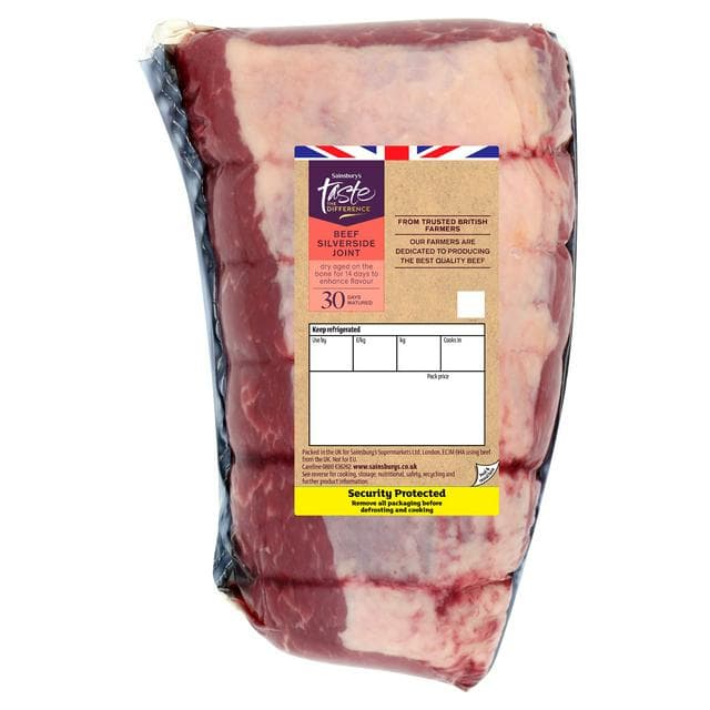 Sainsbury's 30 Days Matured Silverside British Beef Slow Roasting Joint, Taste the Difference (approx. 1.4kg) - gallery image 1
