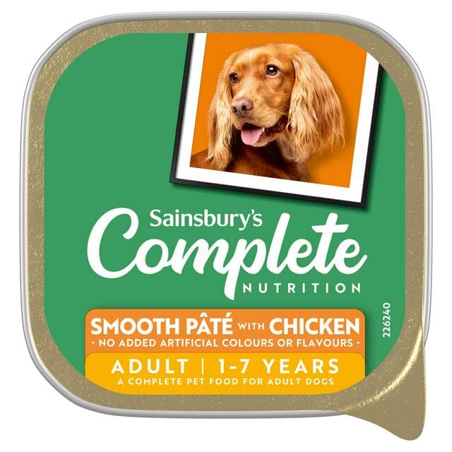 Sainsbury's Farmhouse Kitchen Adult Dog Food Smooth Pate With Chicken 300g - gallery image 1