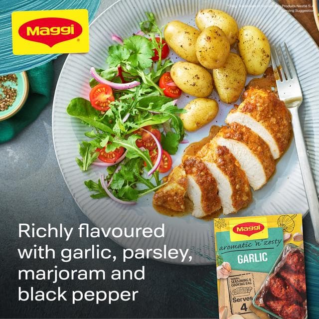 Maggi So Juicy Aromatic & Zesty Garlic Chicken Herbs & Spices Recipe Mix 30g - gallery image 3