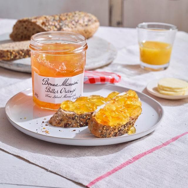 Bonne Maman Bitter Orange Marmalade 370g - gallery image 2