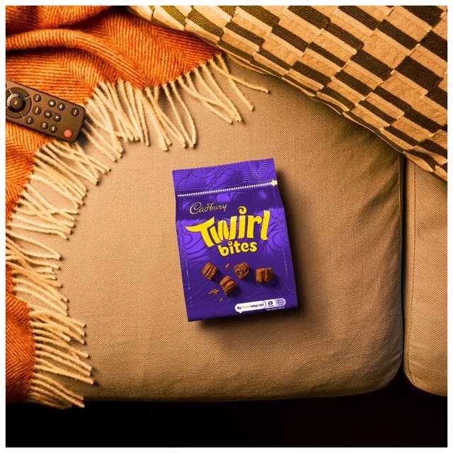 Cadbury Twirl 100g Bites Chocolate Bag - gallery image 2