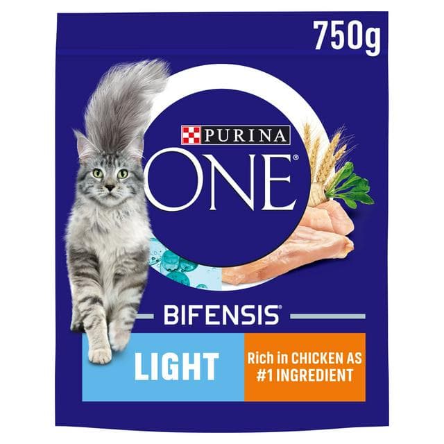 Purina One Light Dry Cat Food Chicken & Wheat 750g - gallery image 1