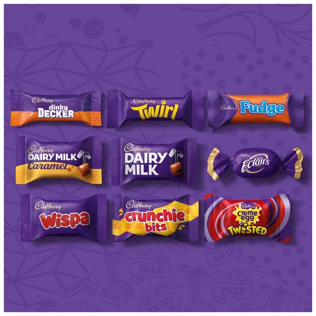 Cadbury Heroes Chocolate Gift Box 290g - gallery image 2
