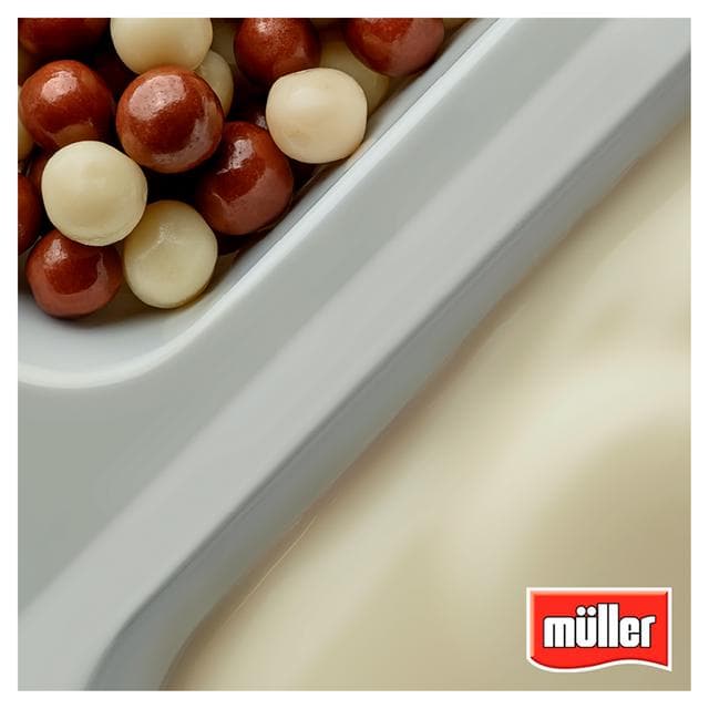 Muller Corner Vanilla Yogurt With Chocolate Digestive Biscuits 124g - gallery image 4
