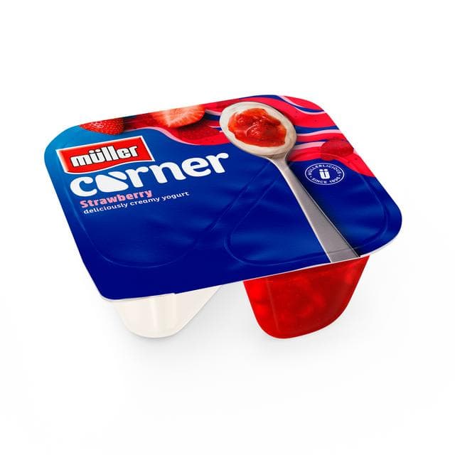Müller Corner Strawberry Yogurt 136g - gallery image 3