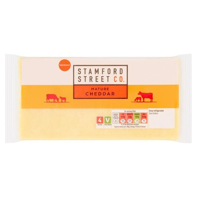 Stamford Street Co. Mature Cheddar Cheese 900g - gallery image 1