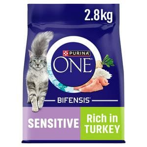 Purina One Sensitive Turkey Dry Cat Food 2.8kg