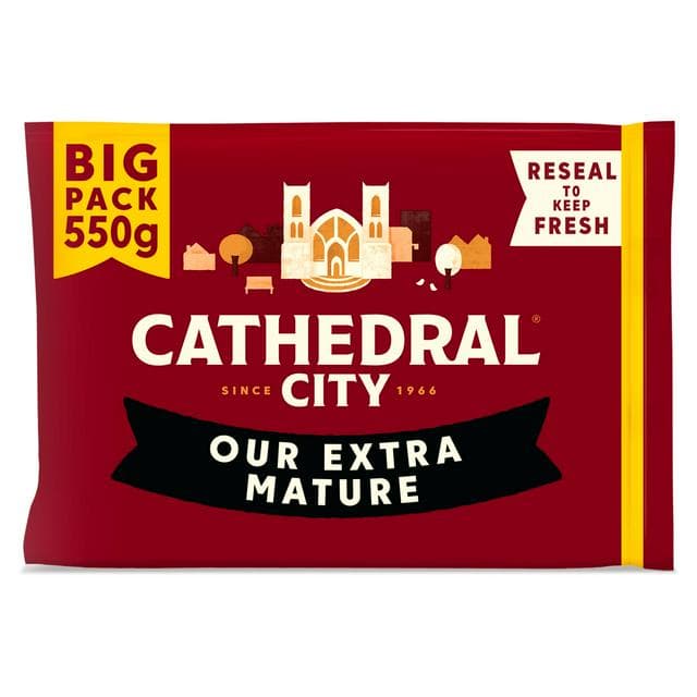 Cathedral City Extra Mature Cheddar Cheese 550g - gallery image 1