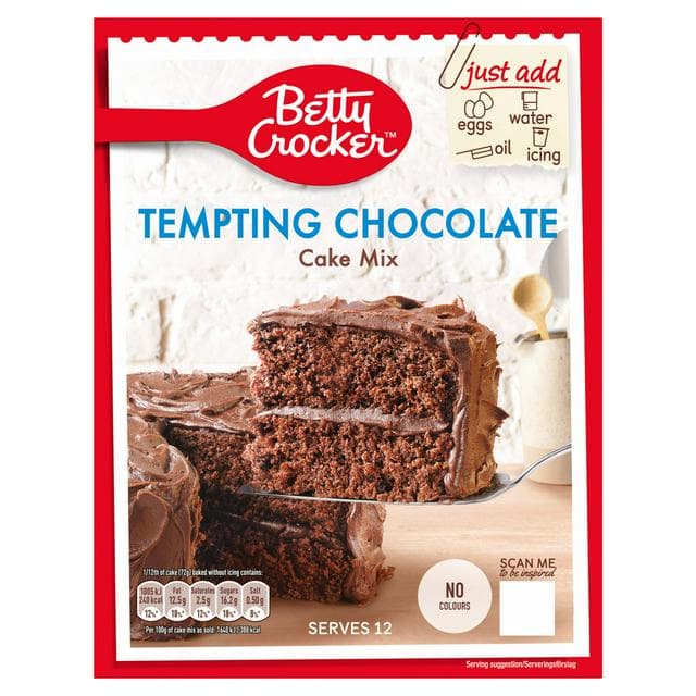 Betty Crocker Tempting Chocolate Cake Mix 425g - gallery image 1