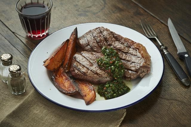 Sainsbury's 30 Days Matured British Beef Rump Steak, So Organic 225g - gallery image 3