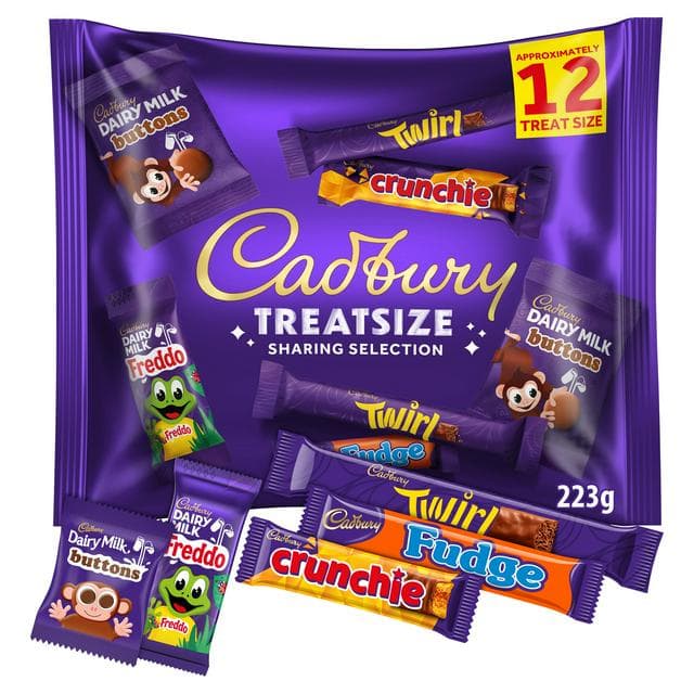 Cadbury 223g Treatsize Chocolate Bar Sharing Selection Bag - gallery image 1