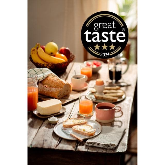 Isigny Sainte-Mere Unpasteurised Salted Butter 250g - gallery image 2