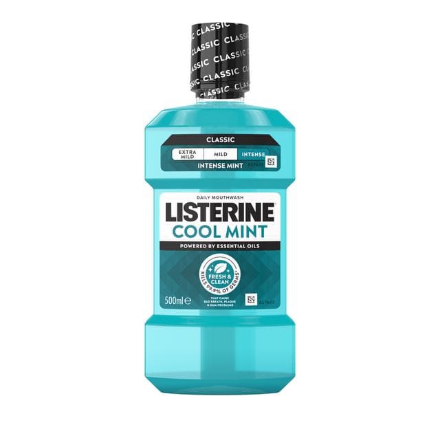 Listerine Essentials Cool Mint Mouthwash 500ml - gallery image 2