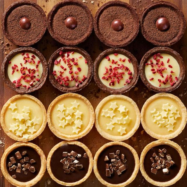 Sainsbury's Mini Tart Sharing Selection, Taste the Difference (24 Pieces) - gallery image 2