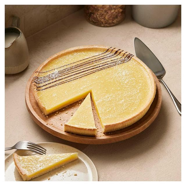 Sainsbury's Sicilian Lemon Tart, Taste the Difference 900g - gallery image 1