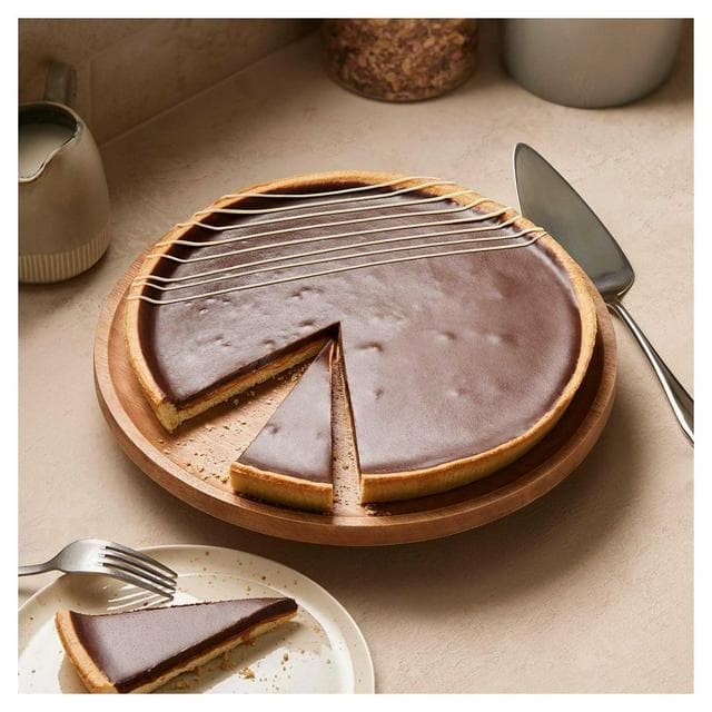 Sainsbury's Chocolate & Salted Caramel Tart, Taste the Difference 855g - gallery image 1