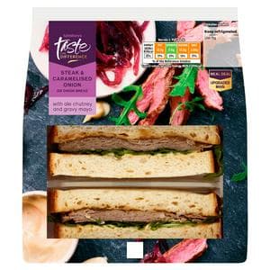 Sainsbury's Steak & Caramelised Red Onion with Gravy Mayo on Onion Bread Sandwich, Taste the Difference