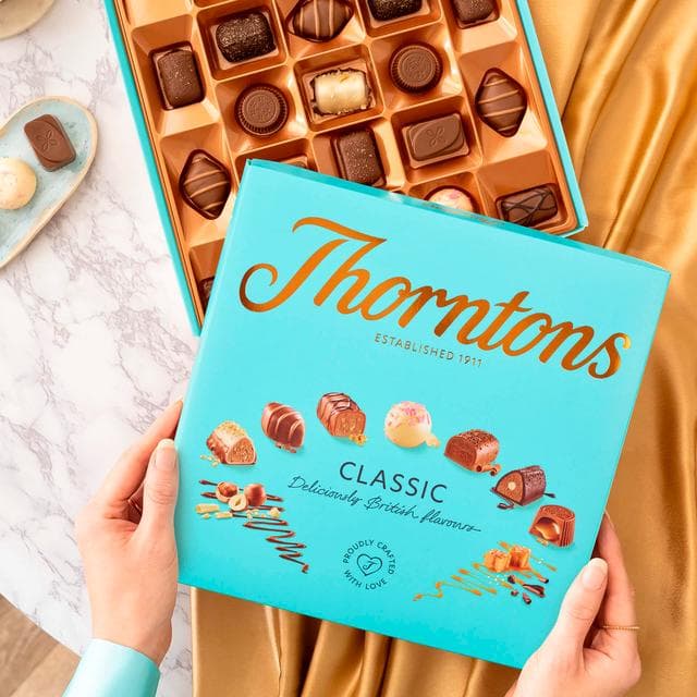 Thorntons Classic Assorted Chocolates Gift Box 449g - gallery image 5