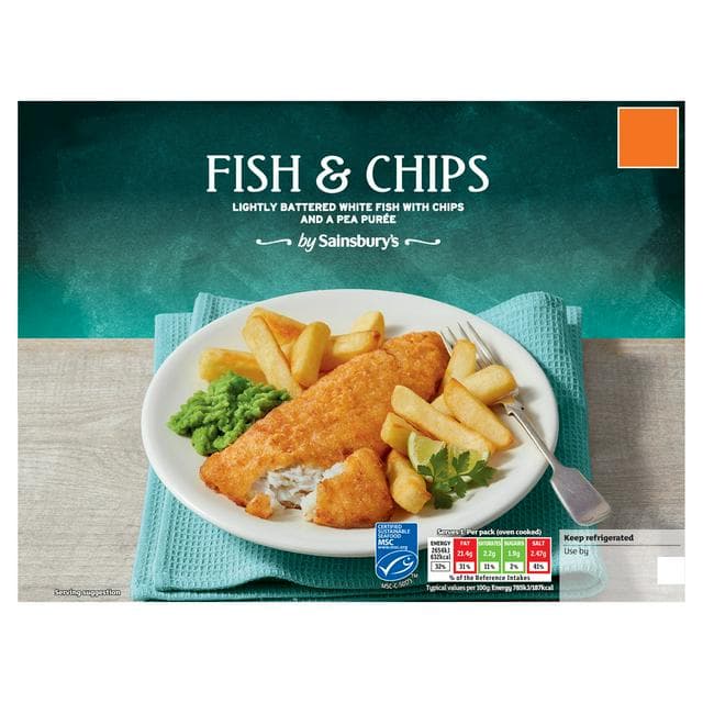 Sainsbury's 410g Lightly Battered White Fish with Chips and a Pea Purée - gallery image 1
