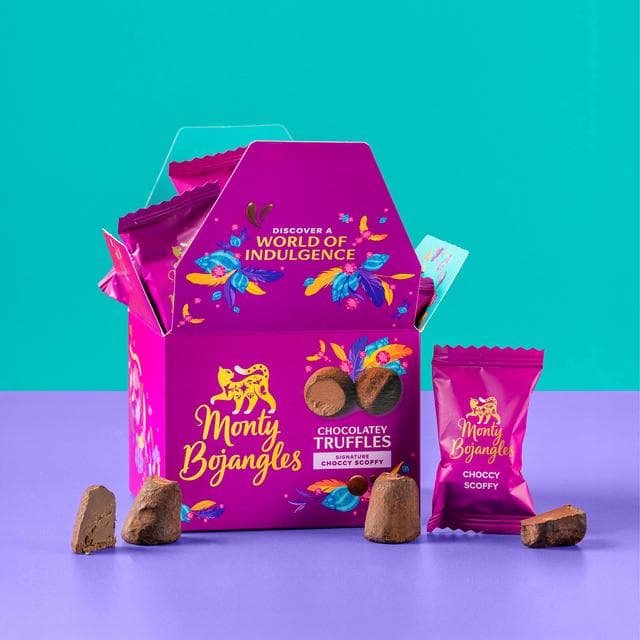 Monty Bojangles Choccy Scoffy 135g - gallery image 3