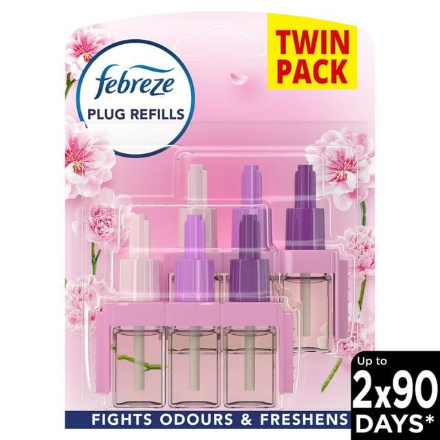 Febreze 3Volution Blossom & Breeze Air Freshener Plug In Refill Twin Pack 2x20ml - gallery image 1