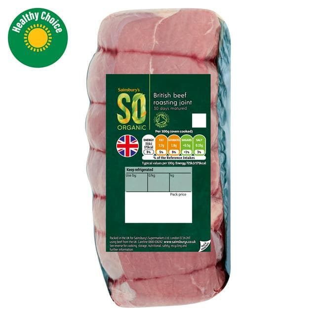 Sainsbury's 30 Days Matured British Beef Roasting Joint, So Organic (approx. 1.05kg) - gallery image 1