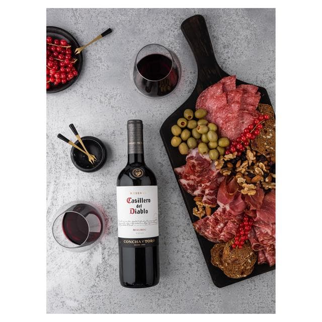 Casillero Del Diablo Malbec Red Wine 75cl - gallery image 2