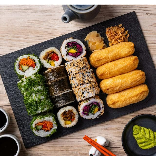 YO! Crispy Vegan Sushi Platter (19 Pieces) - gallery image 1